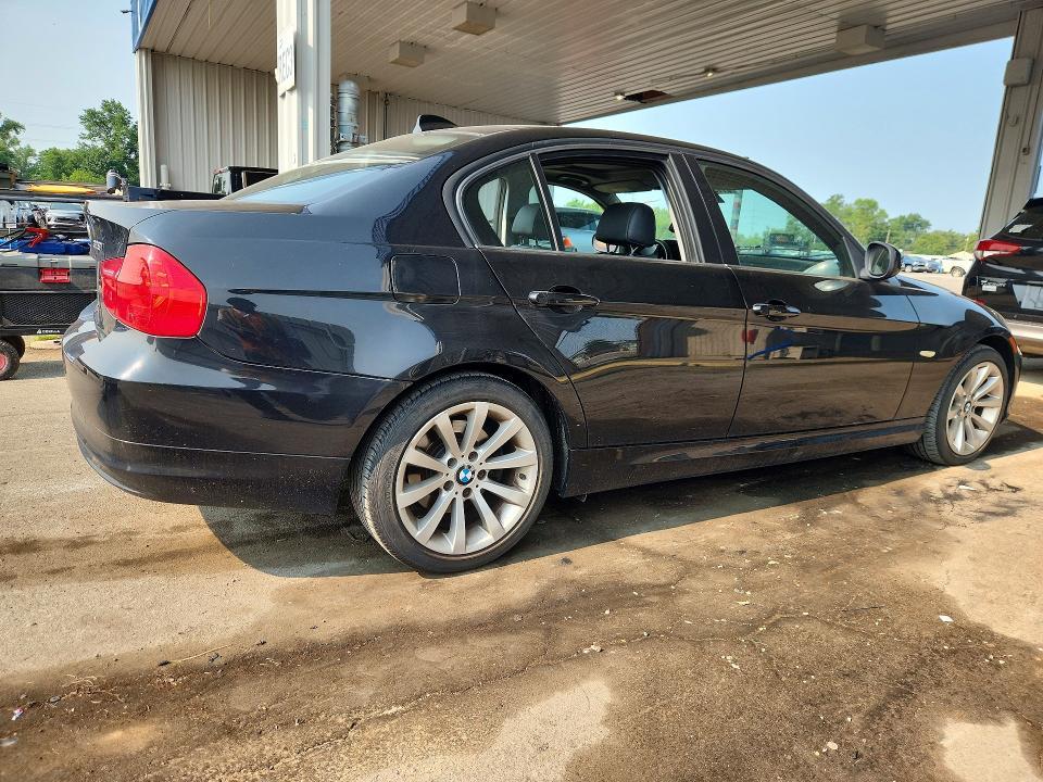 2011 BMW 328 i