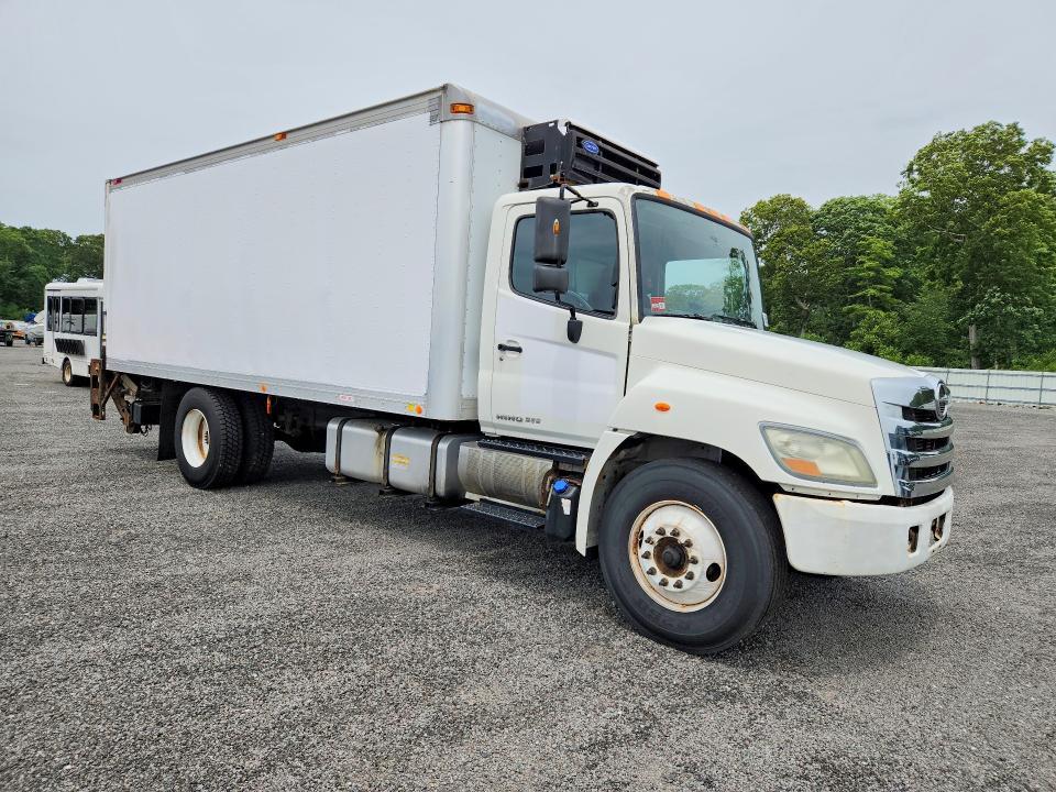 2012 Hino 258/268 Refrigerated BOX Truck
