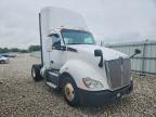 2016 Kenworth T680 Semi Truck