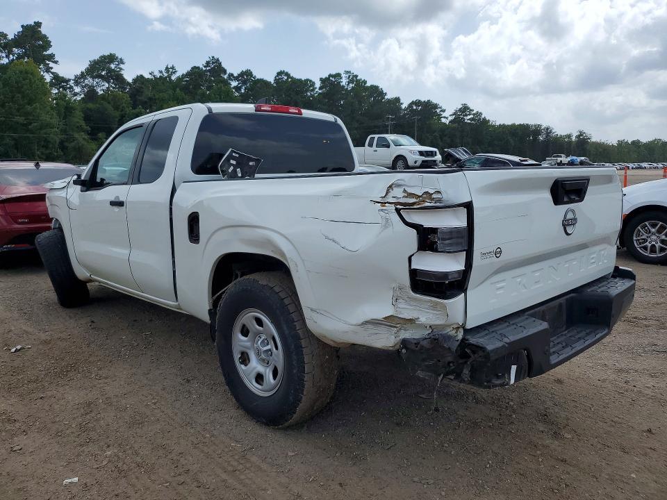 2023 Nissan Frontier s