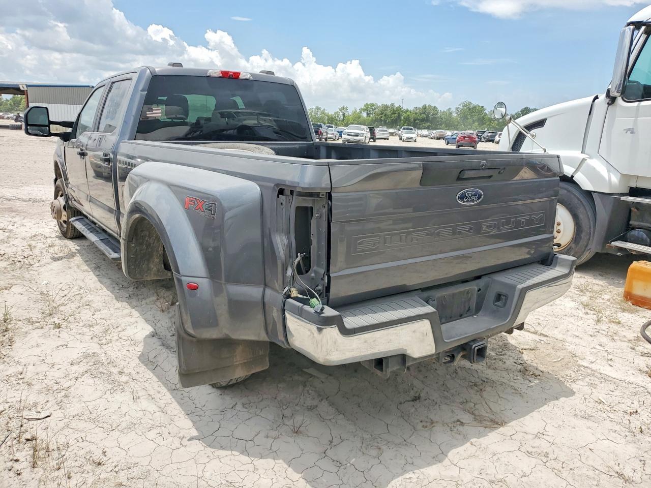 2022 Ford F350 Super Duty