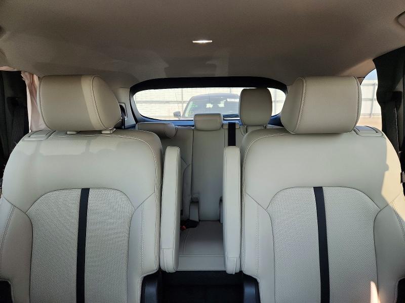 2024 Mazda CX-90 Preferred Plus