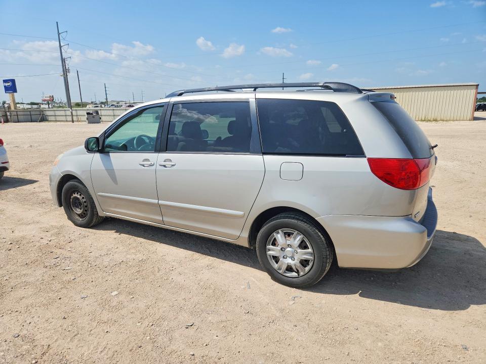 2008 Toyota Sienna le 7-passenger