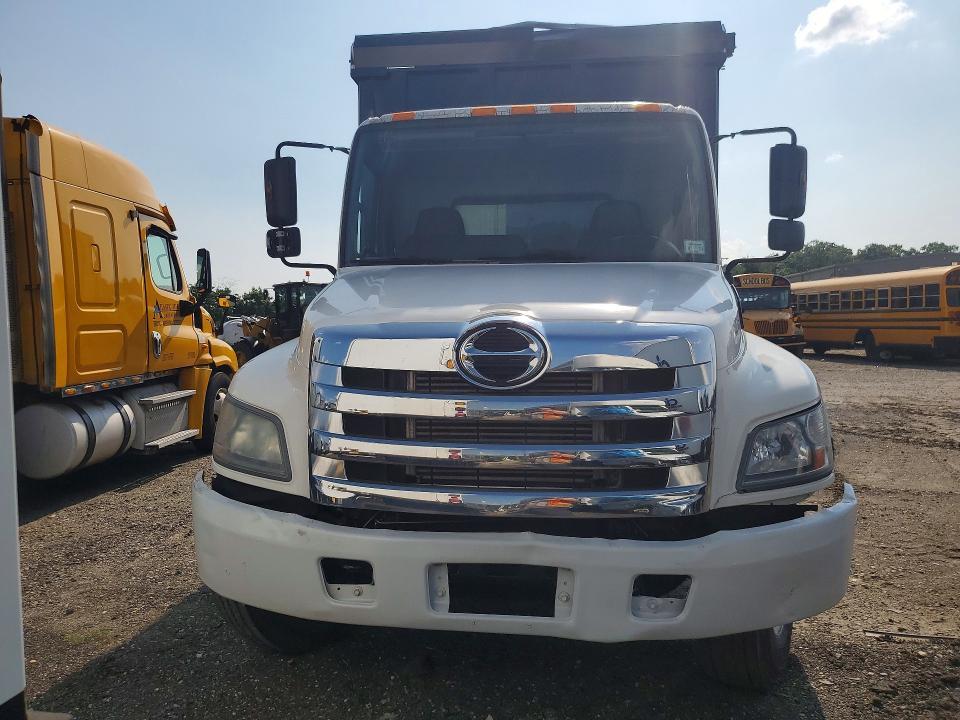2011 Hino 258/268 Dump Truck
