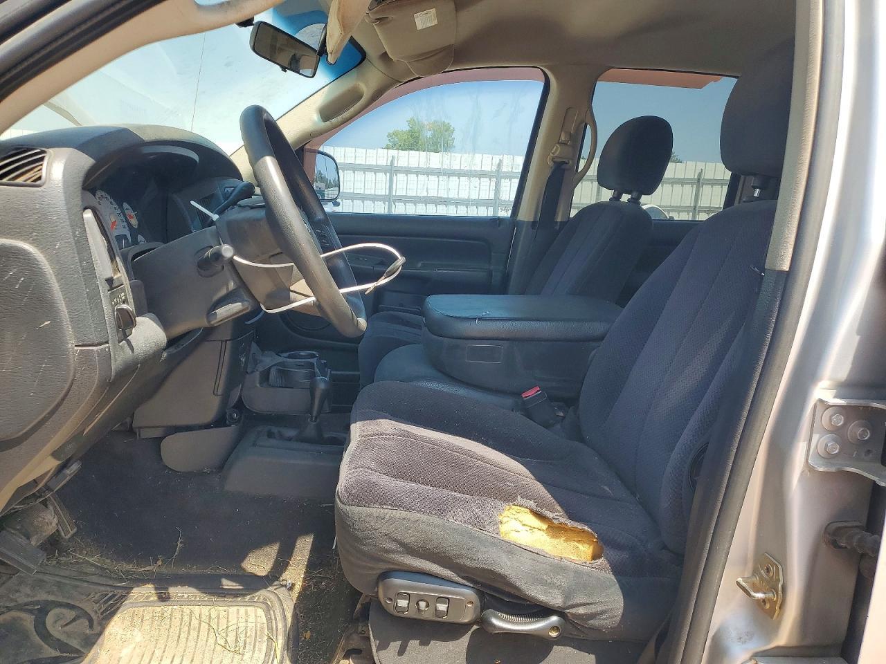 2005 Dodge RAM 1500 ST