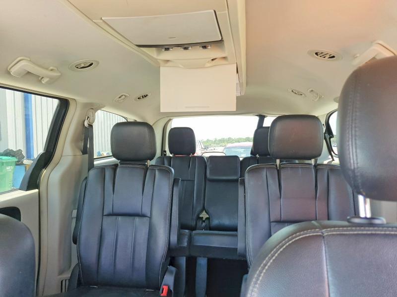 2014 Chrysler Town & Country Touring