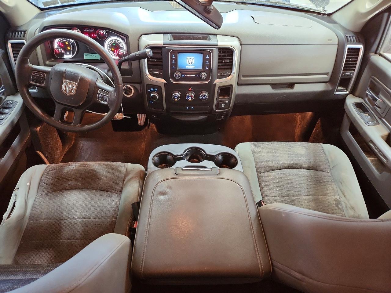 2013 Dodge RAM 1500 SLT