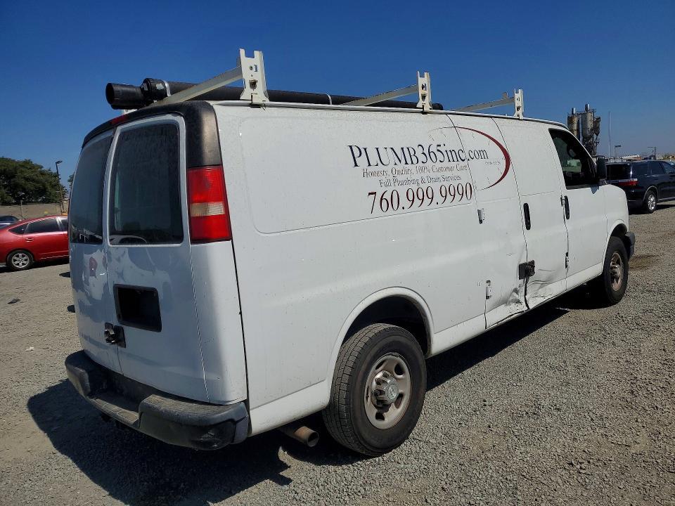 2015 Chevrolet Express G2500