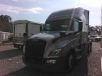 2019 Freightliner Cascadia 126 Semi Truck