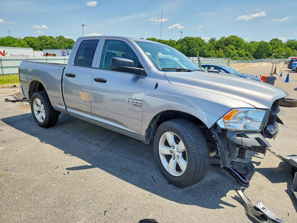 2024 Dodge RAM 1500 Classic SLT