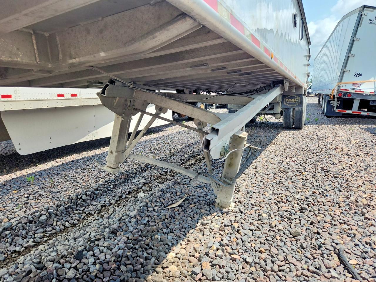 2016 MAC END Dump Trailer