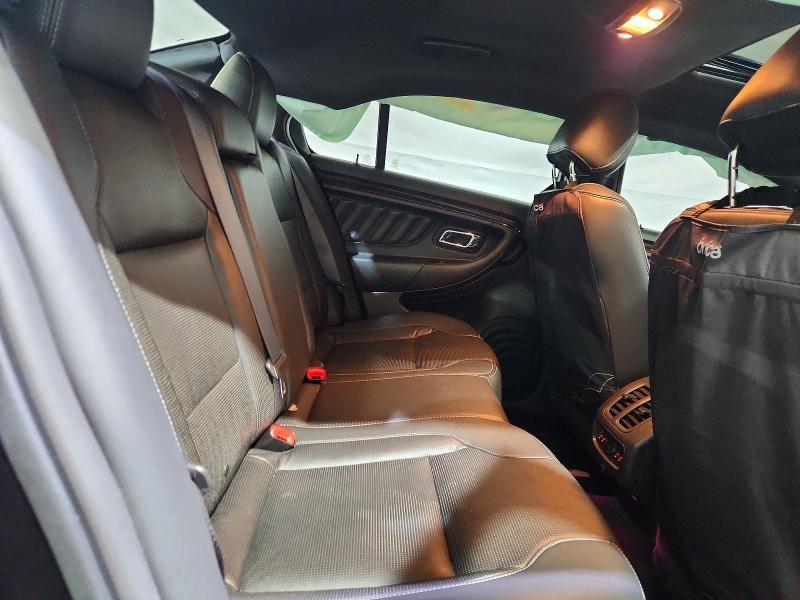 2015 Ford Taurus Limited