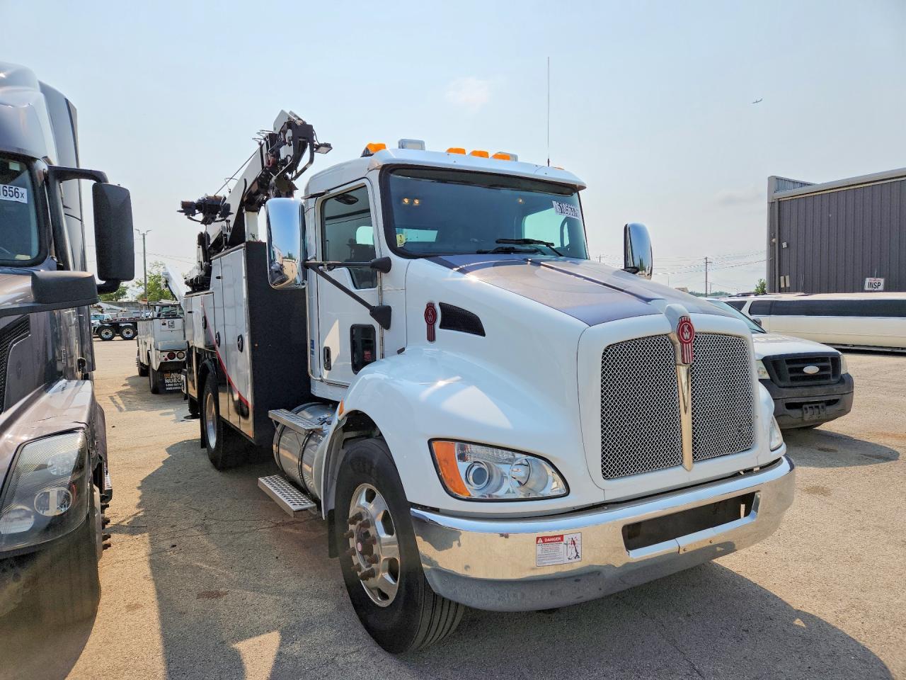 2018 Kenworth Construction T270
