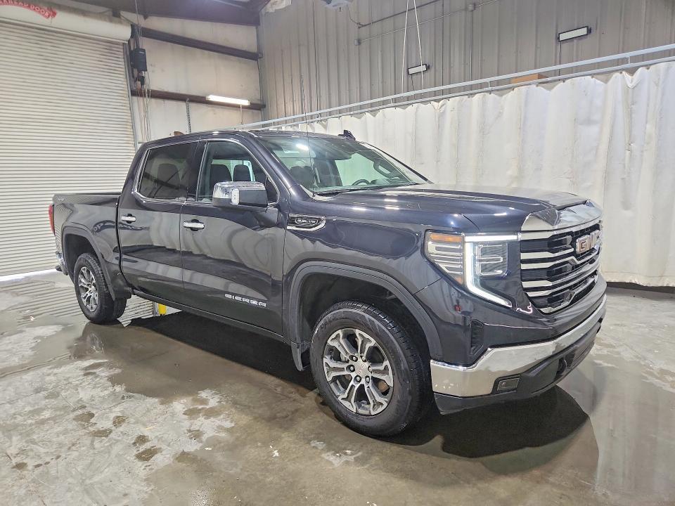 2026 GMC Sierra K1500 SLT