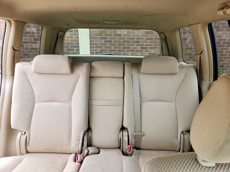 2004 Toyota Highlander Base
