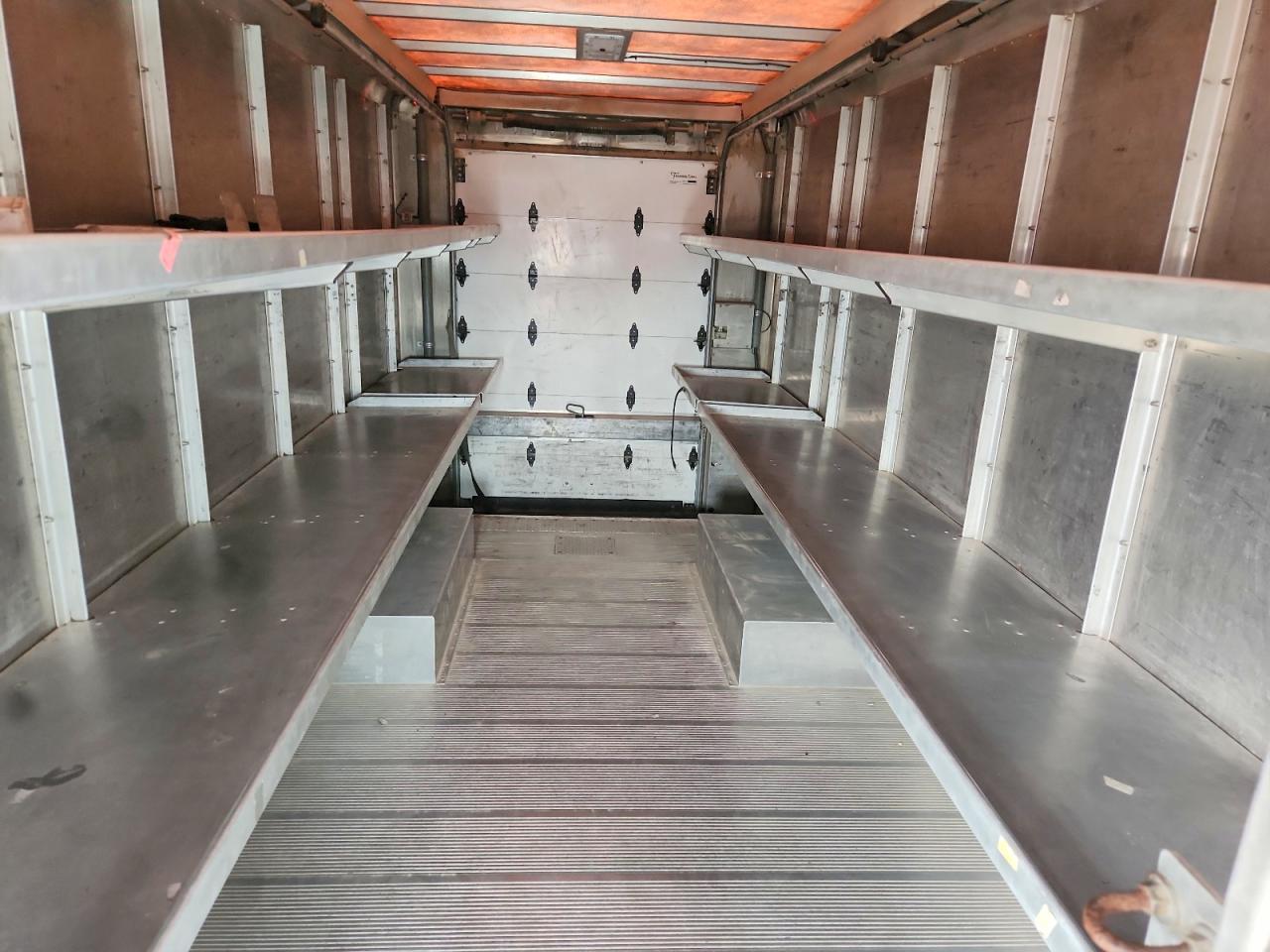 2020 Freightliner MT45G Chassis Delivery Truck