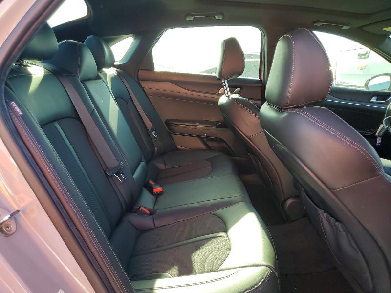 2022 KIA K5 GT Line