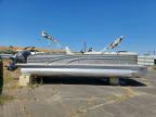 2013 Bennington Marine Boat