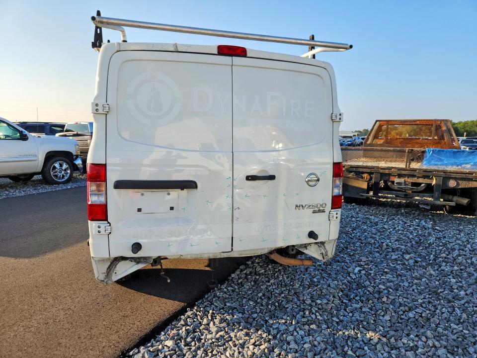 2021 Nissan NV 2500 HD SV