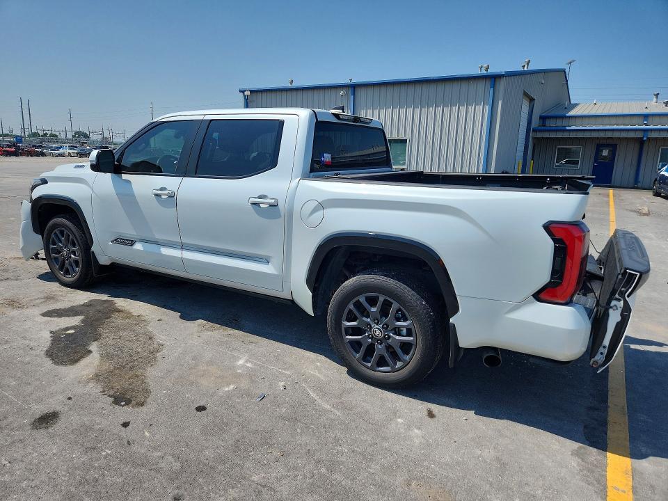 2025 Toyota Tundra Platinum HV