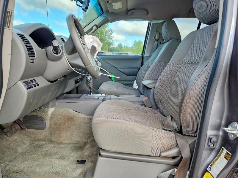 2017 Nissan Frontier sv