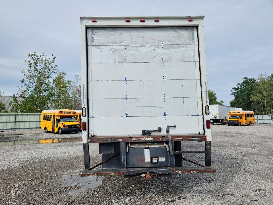 2018 International 4300 BOX Truck