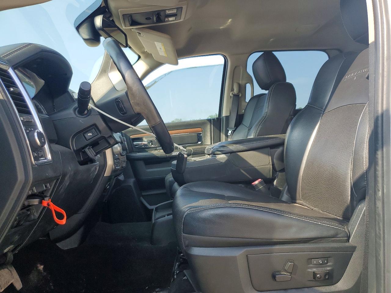 2017 Dodge 1500 Laramie