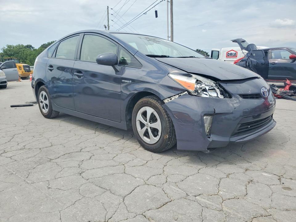 2015 Toyota Prius Three