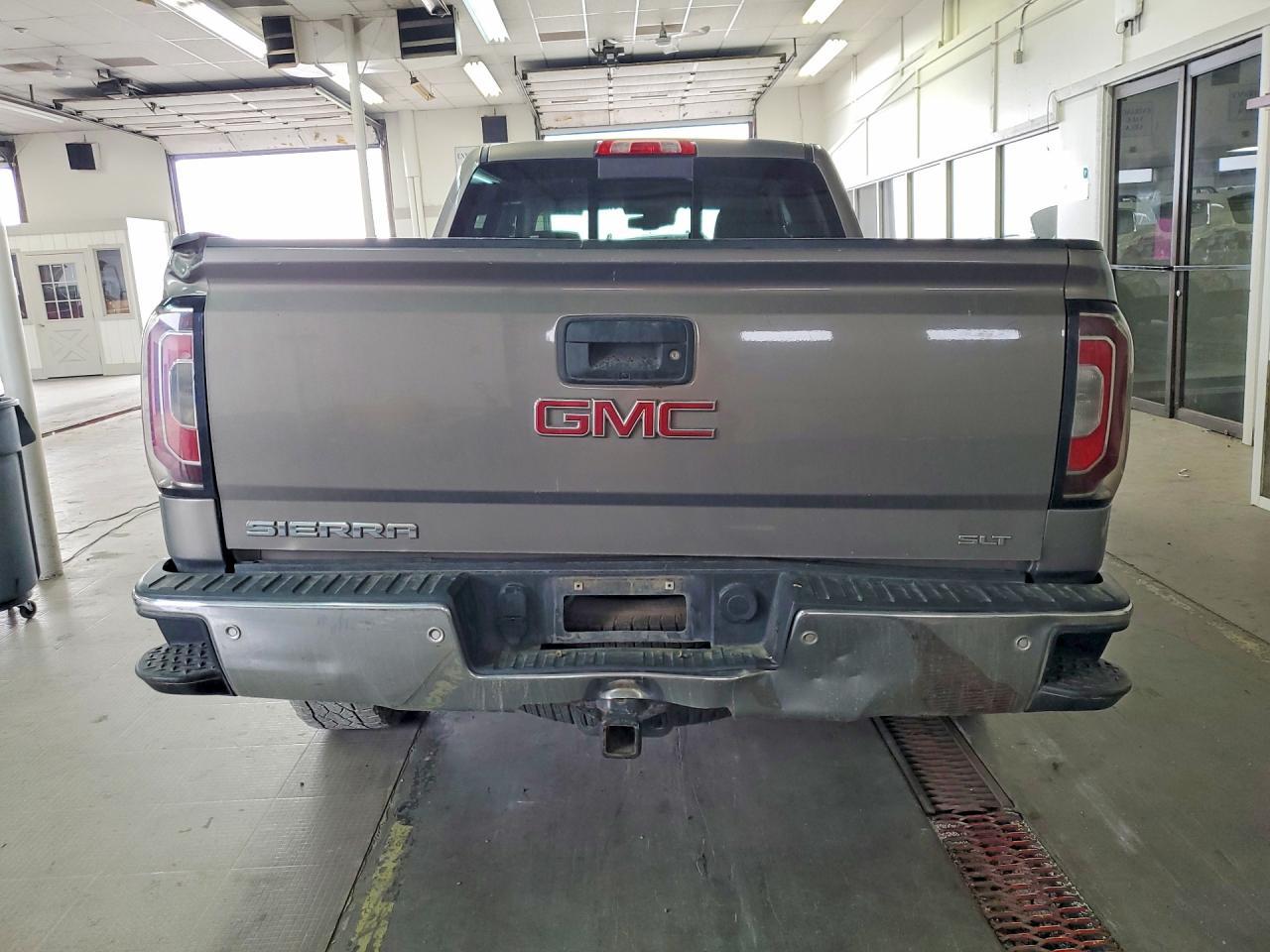 2017 GMC Sierra K1500 SLT