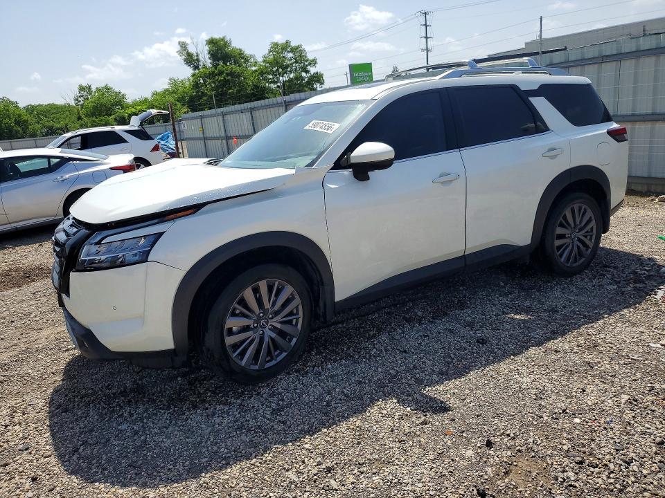 2023 Nissan Pathfinder sl