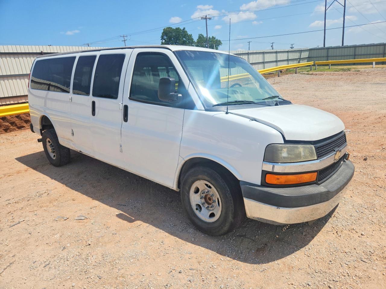 2014 Chevrolet Express G3500 LT