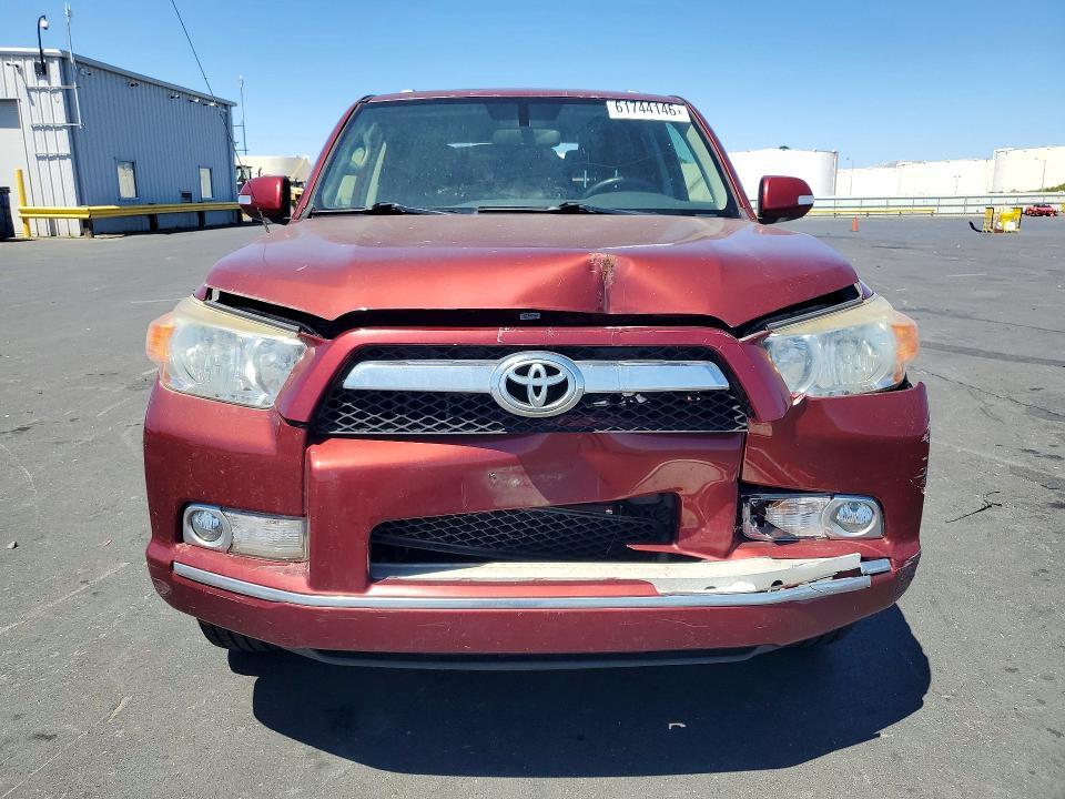 2013 Toyota 4runner SR5