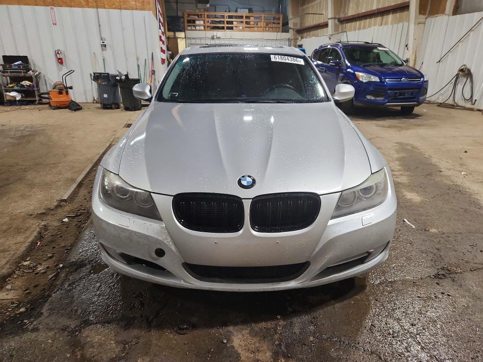 2011 BMW 335 xi