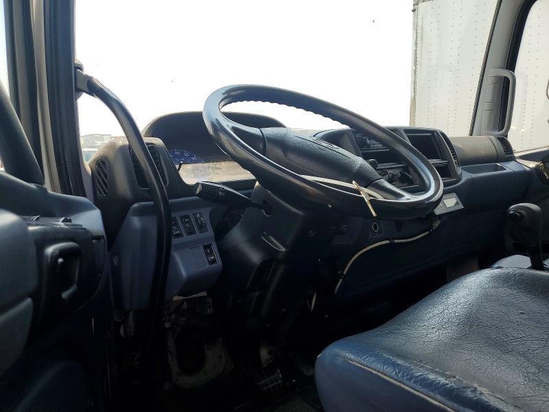 2005 Hino Hino 268