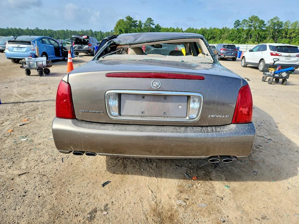 2003 Cadillac Deville