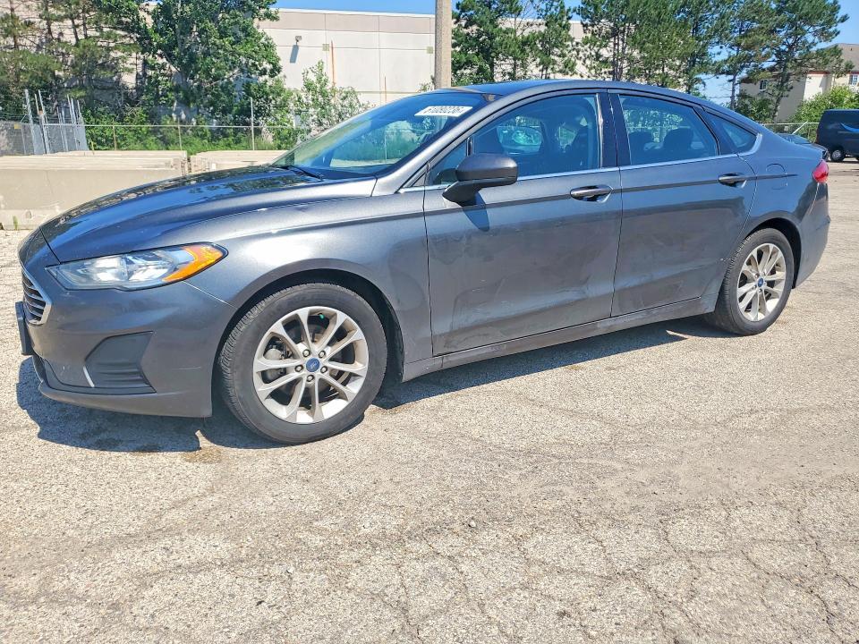 2019 Ford Fusion se