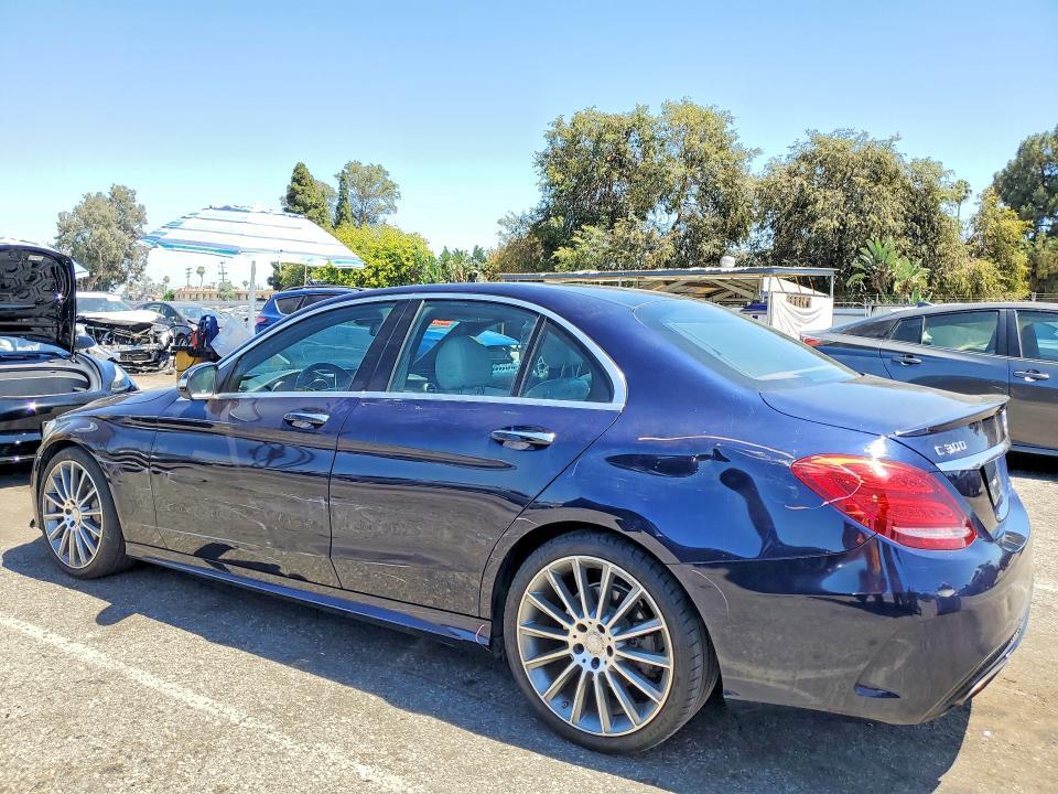 2015 Mercedes-Benz C300
