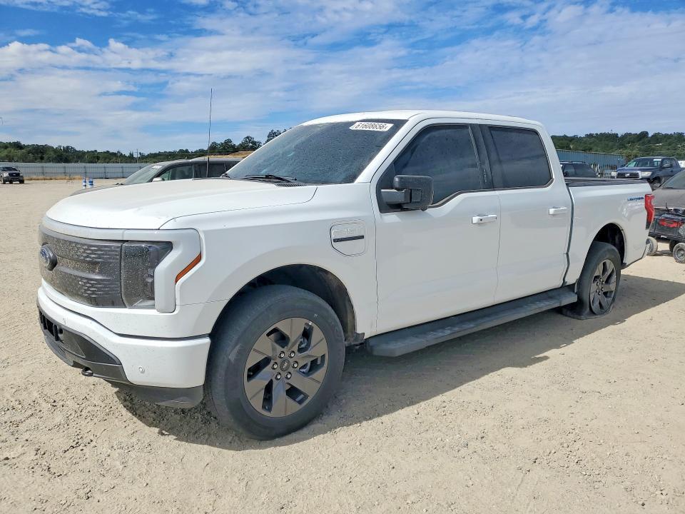2023 Ford F150 Lightning PRO