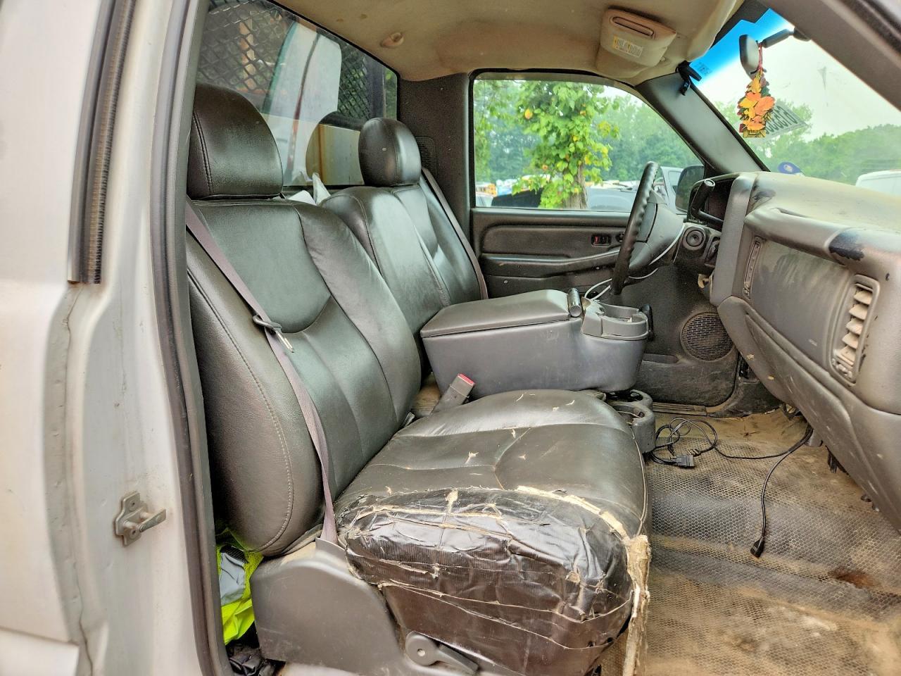 2004 GMC Sierra C2500 Heavy Duty
