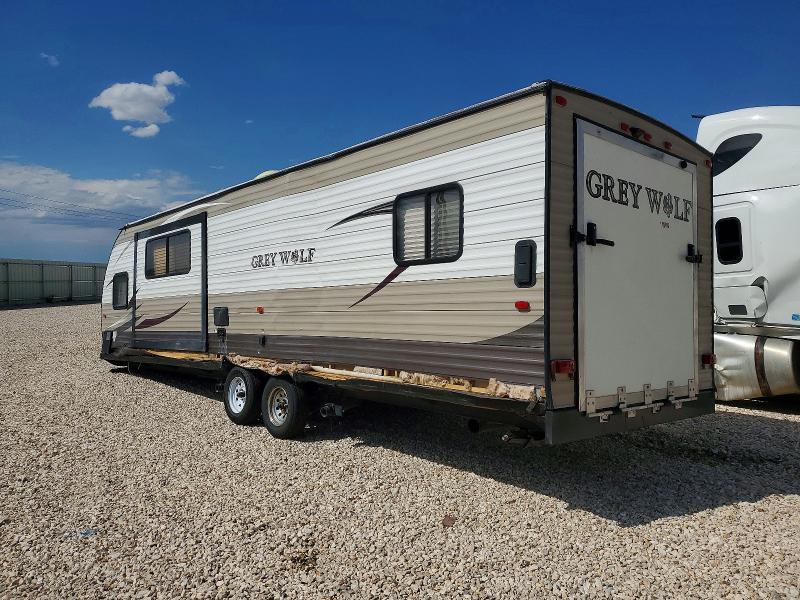 2016 Cherokee 2016 Gray Recreational Vehicle (RV)-TOY Hauler C