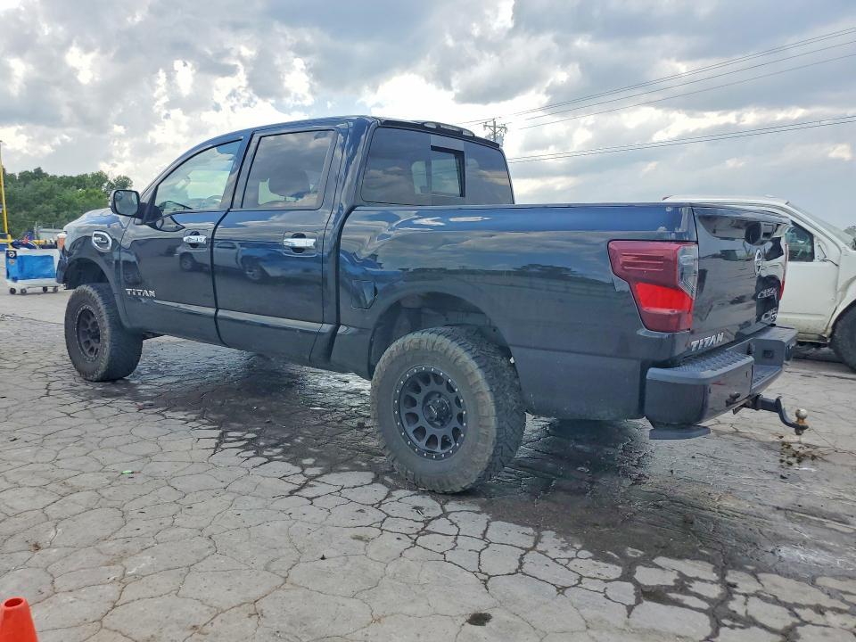 2017 Nissan Titan sv