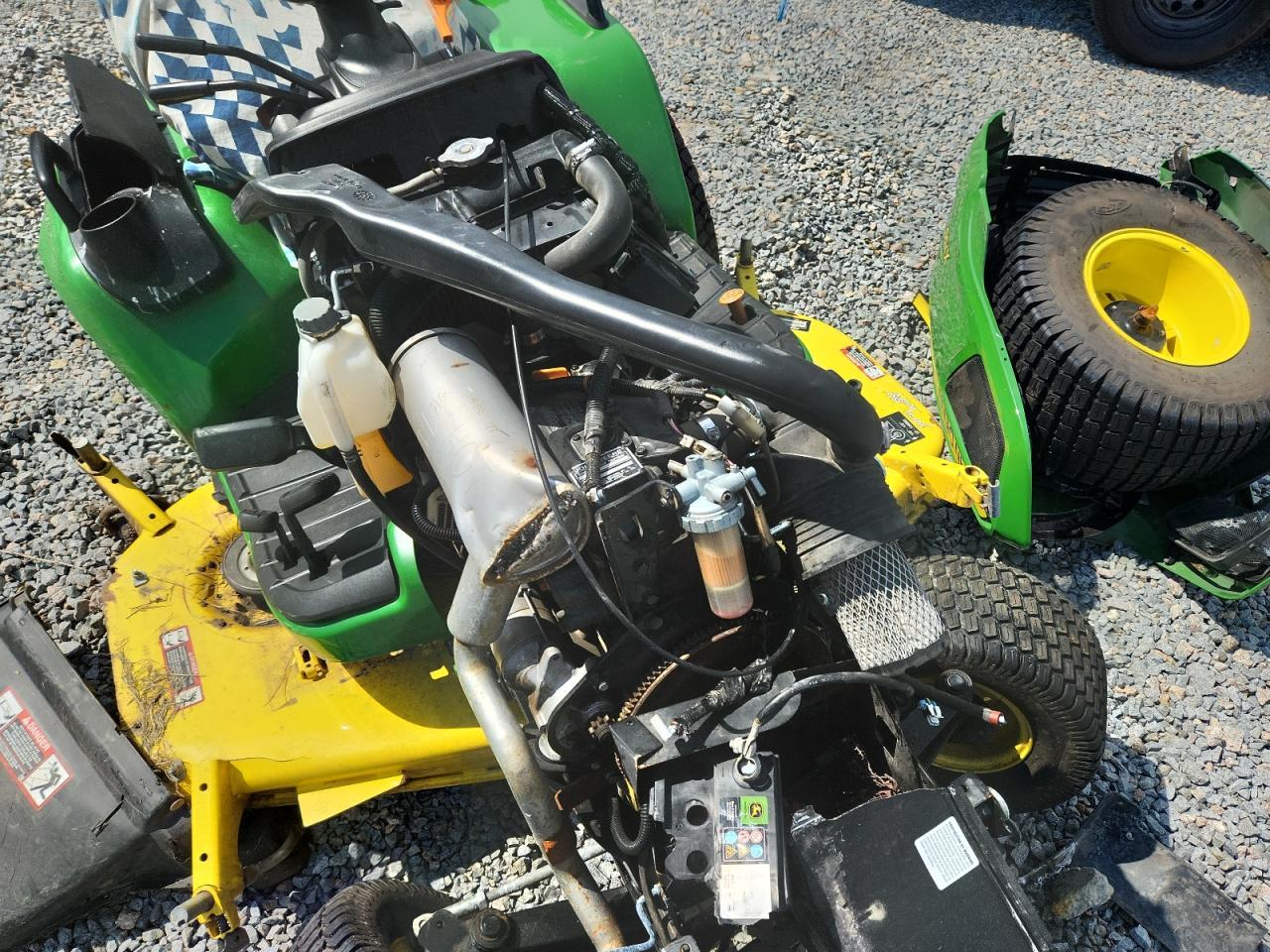 2022 John Deere X750 Lawn Mower