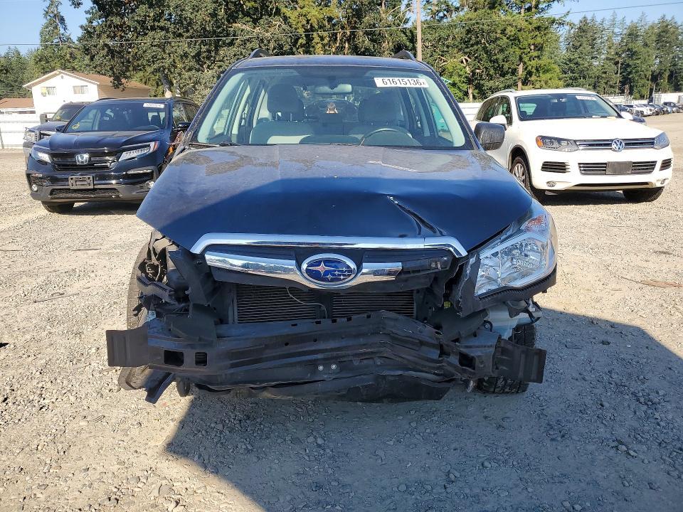 2015 Subaru Forester 2.5i