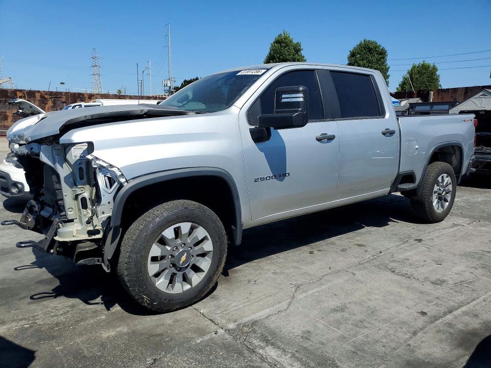 2022 Chevrolet Silverado K2500 Custom