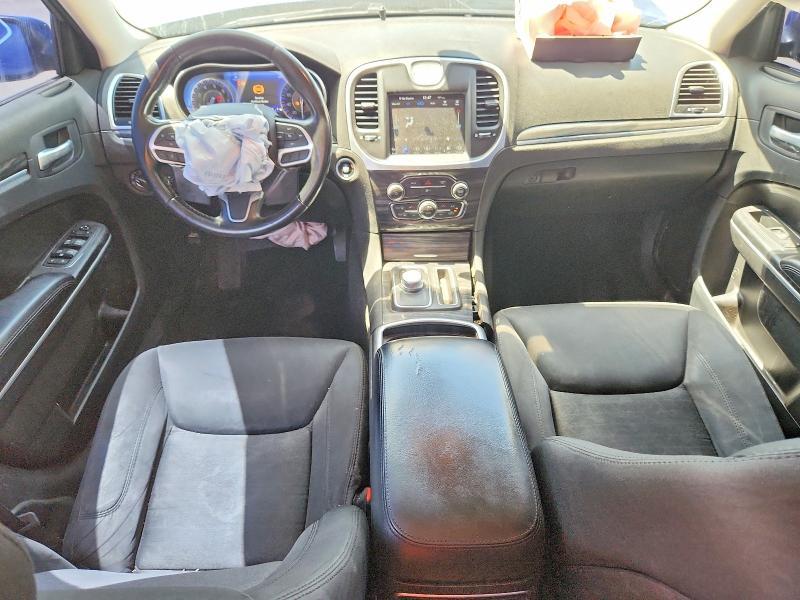 2019 Chrysler 300 Touring