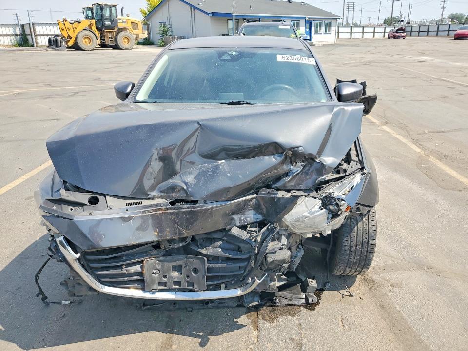 2018 Mazda 3 Sport