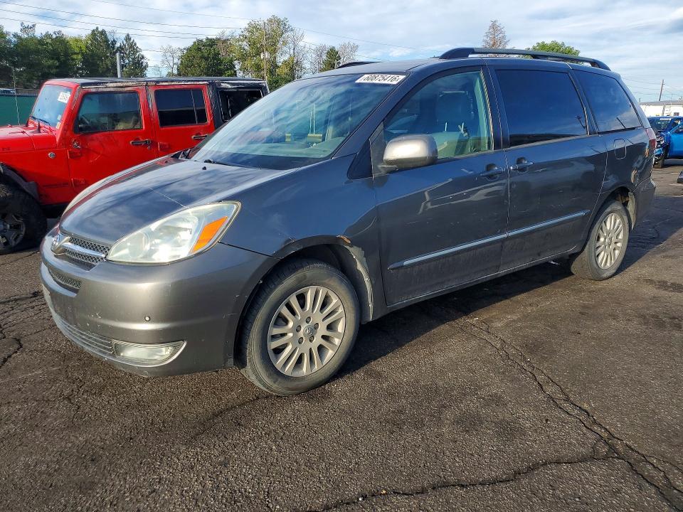 2005 Toyota Sienna XLE Limited 7 Passenger