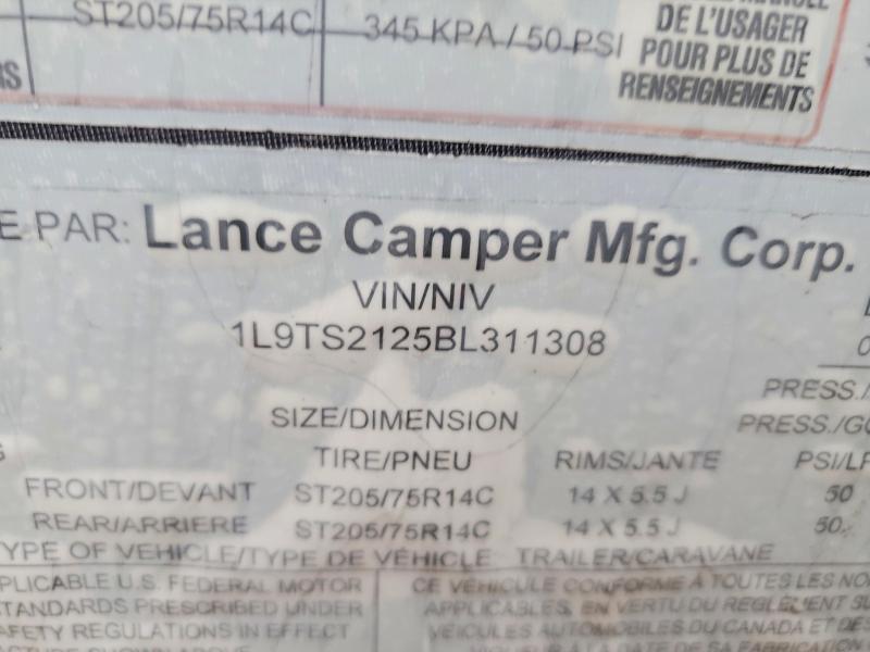 2011 Lance Trailer