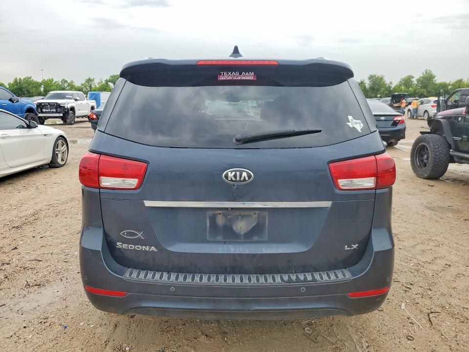 2016 KIA Sedona lx