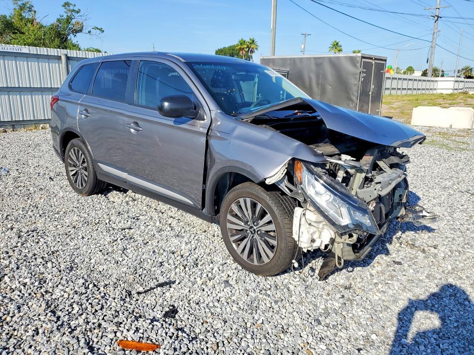 2020 Mitsubishi Outlander